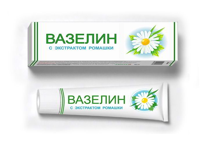 Вазелин при трещинах между ягодиц