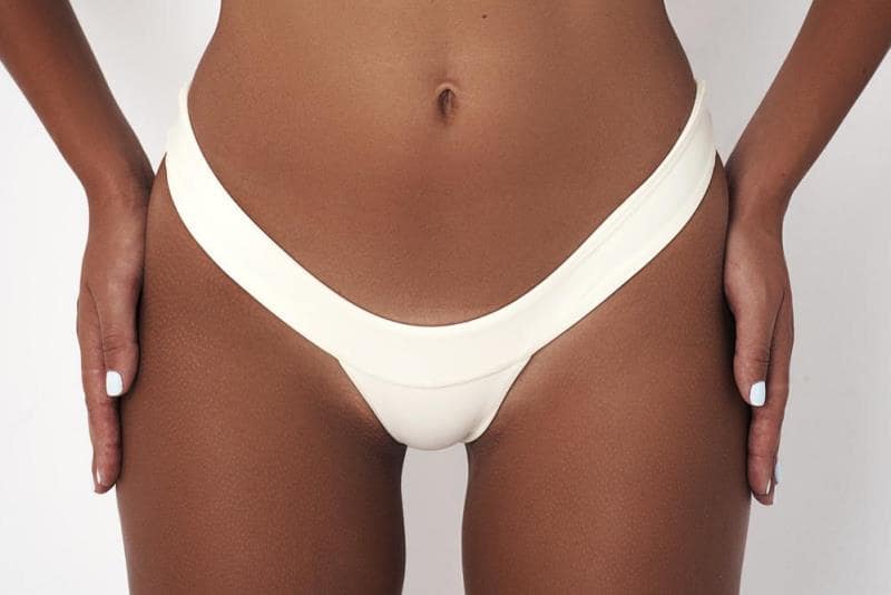 Женская область бикини