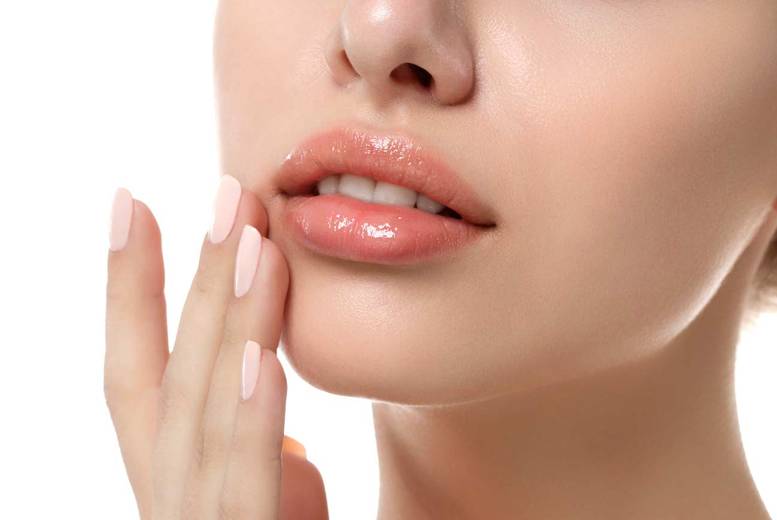 коррекция губ эффект