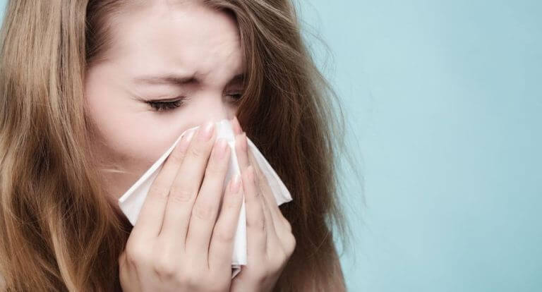 Руки на носе