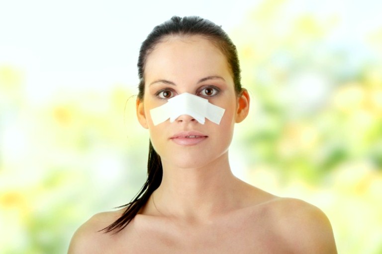 Повязка на носе