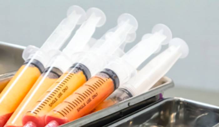 шприцы с жиром для липофилинга