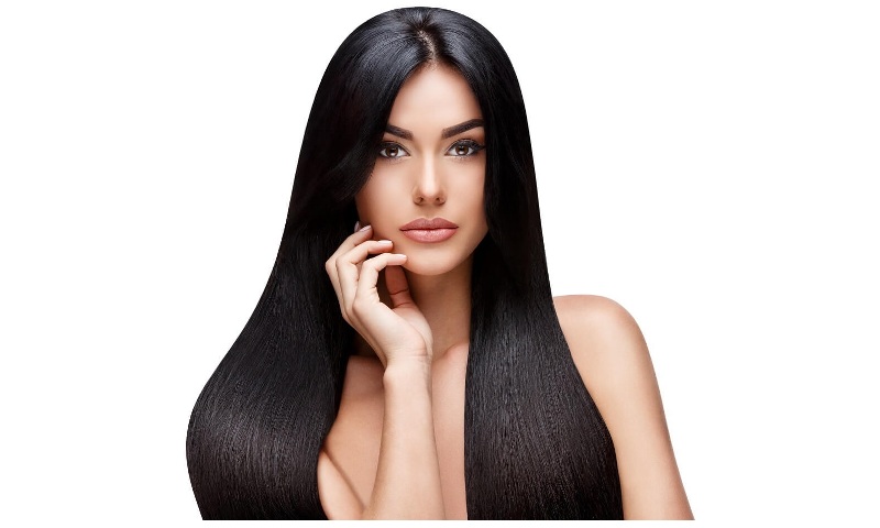 Длинные волосы у девушки