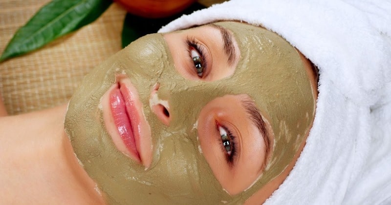 Маска из перекиси водорода и бодяги