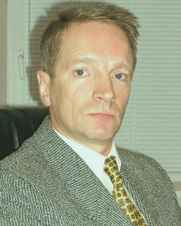 Белоусов Анатолий Егорович