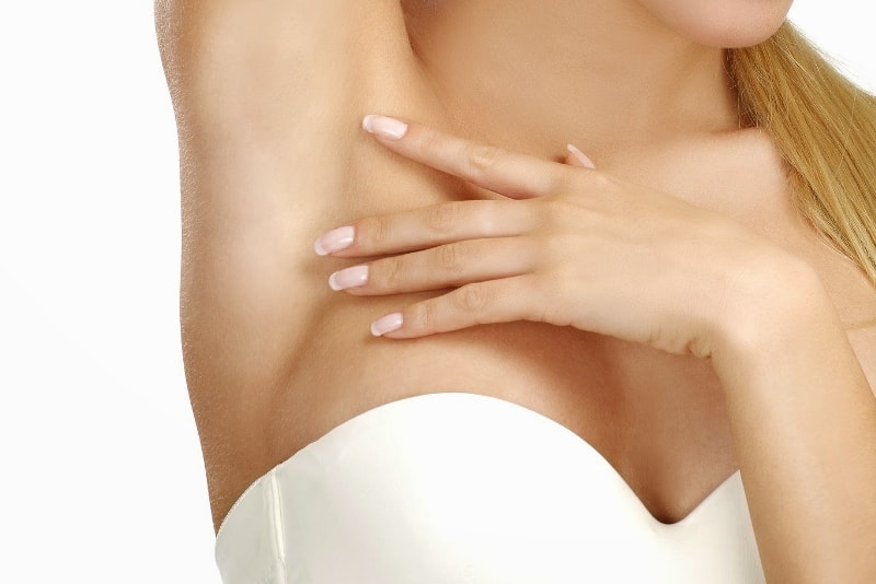 руки вверх после маммопластики