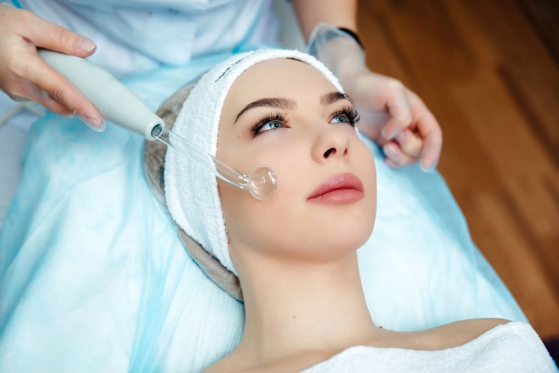 Дарсонвализация