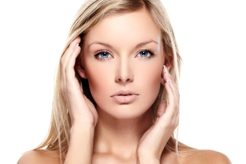 Касание лица