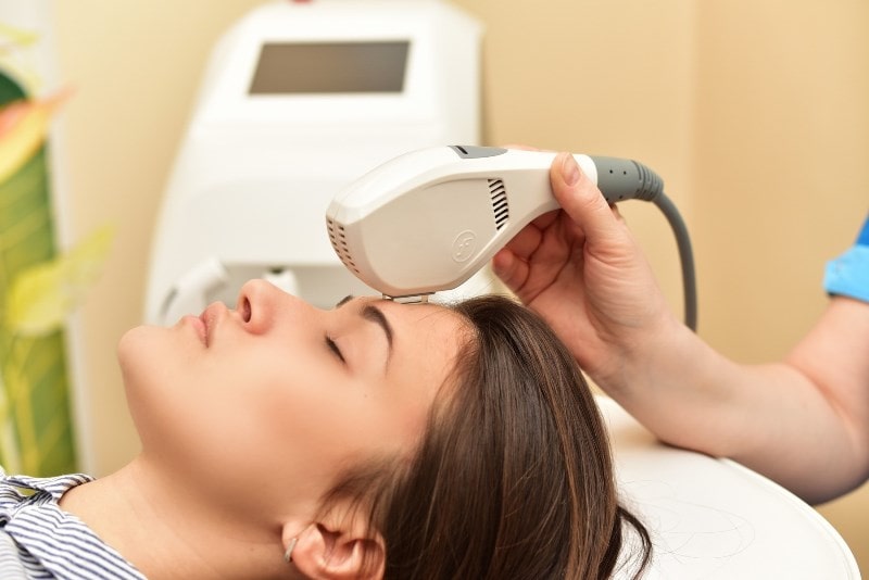 Фототерапия лица