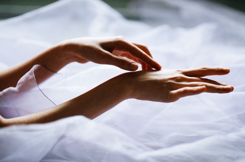 сплетение рук