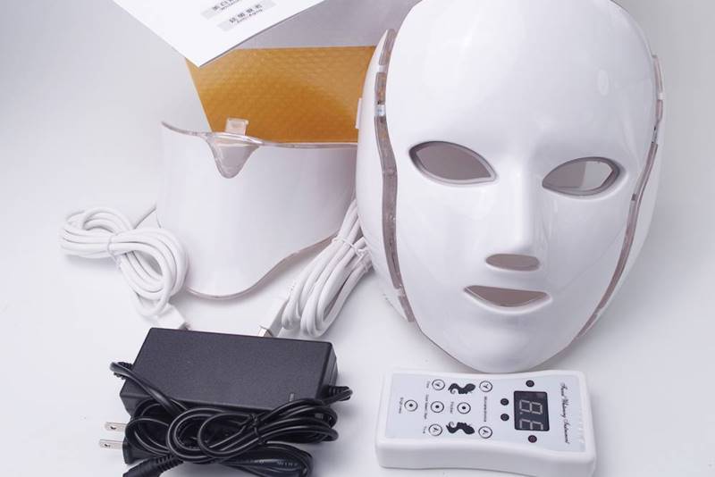 Светодиодная маска для лица