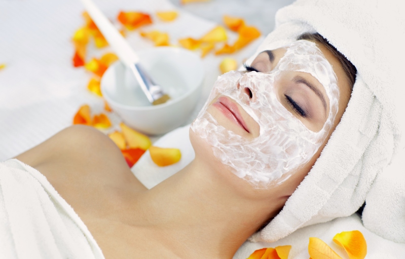 Маска на лице