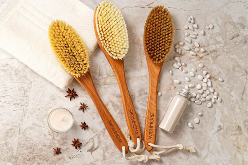 Щетка для сухого массажа с длинной ручкой