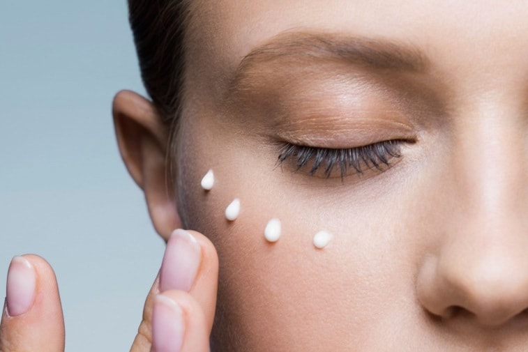 Нанесение крема