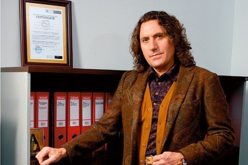 хирург Пухов Александр и сертификат