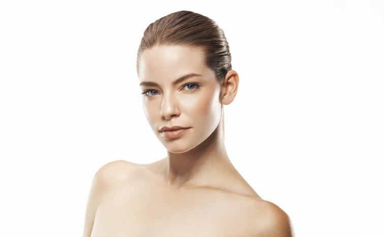 Симпатичная девушка